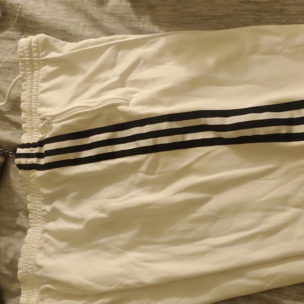Adidas pants  long is 36 - Picture 3 of 4